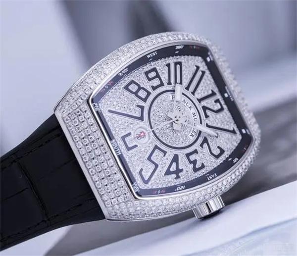 法穆蘭腕表走快解決技巧盤(pán)點(diǎn)（精準(zhǔn)調(diào)校與日常保養(yǎng)指南）（圖）